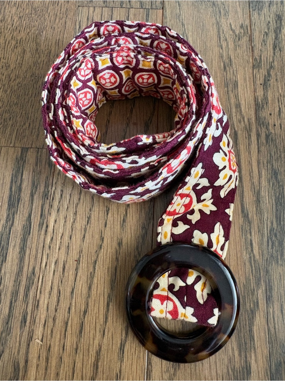 Vera Bradley Maroon Floral Fabric Belt with Tortoiseshell Ring